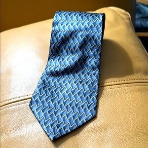 299.  Van Heusen Handmade Silk Blue Geometric Patterned Neck Tie